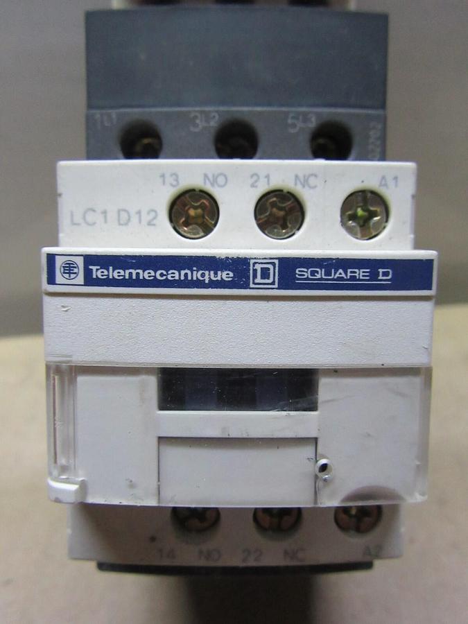 Used SQUARE D MANUAL MOTOR STARTER LC1-D12 25 AMP 600 VAC 10 HP W/ GV2-P14H7