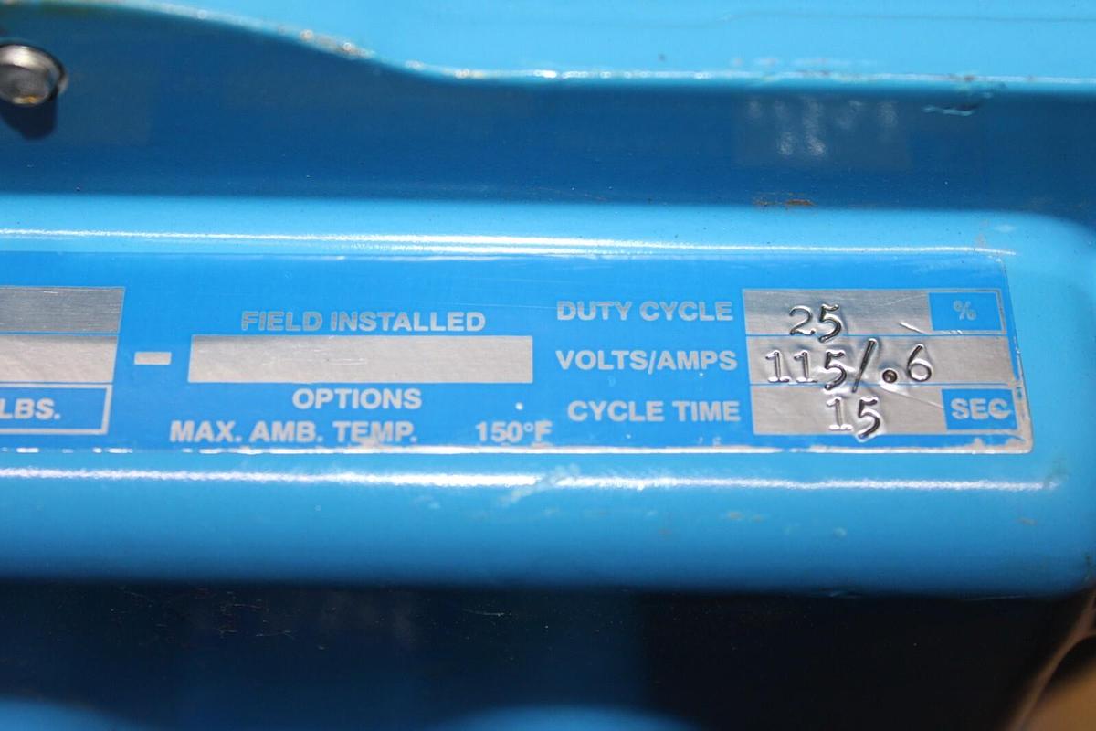 Used VALVCON ACTUATOR VW600S115A 600 IN-LBS 115 VAC 0.6 AMP 15 SEC CYCLE **WARRANTY**