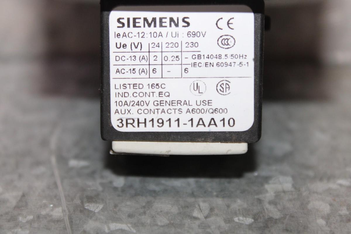 Used SIEMENS SIRIUS CONTACTOR 3RT1016-1BB41 600 VAC 20 AMP 7.5 HP W/ 3RH1911-1AA10