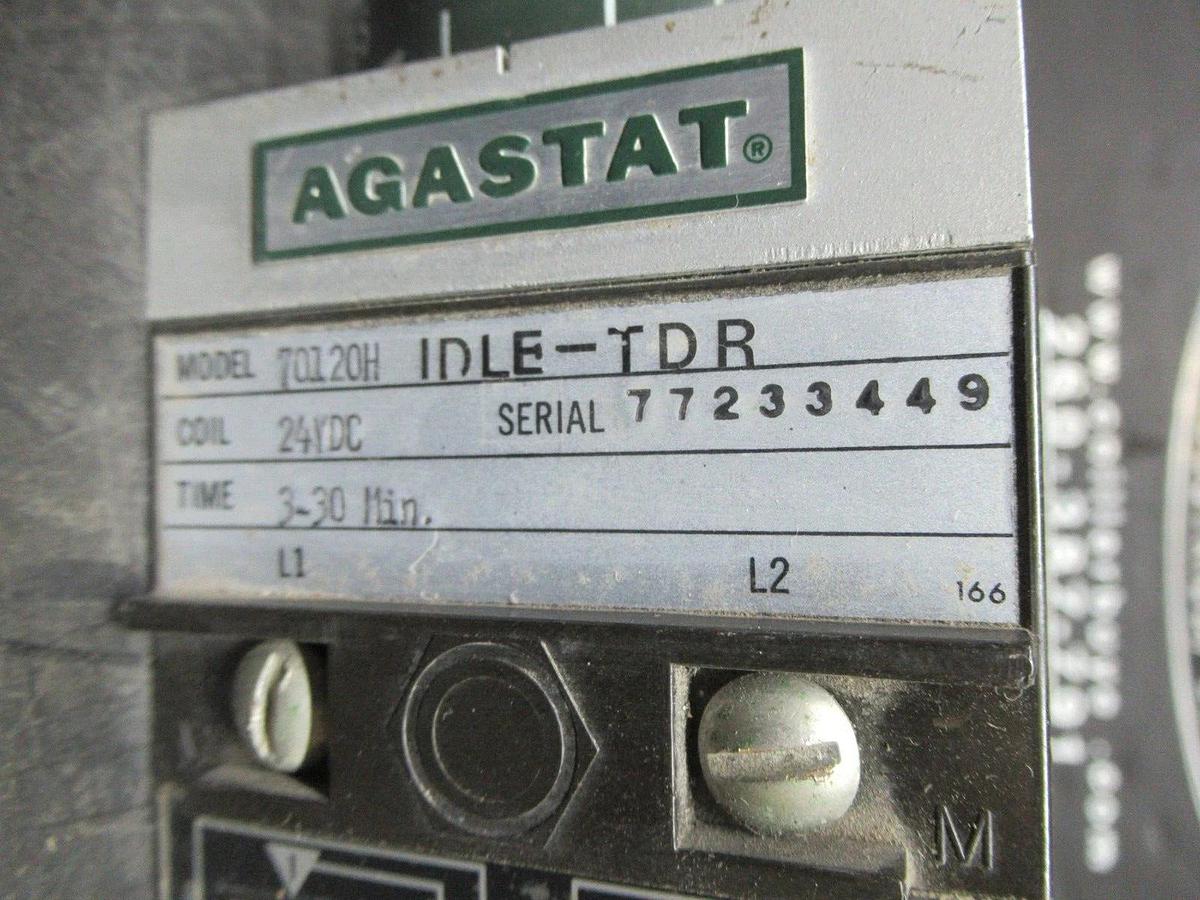 Used AGASTAT TIME DELAY RELAY 3-30 MINUTES 7012OH 24 VDC VOIL 600 VAC 10 AMP