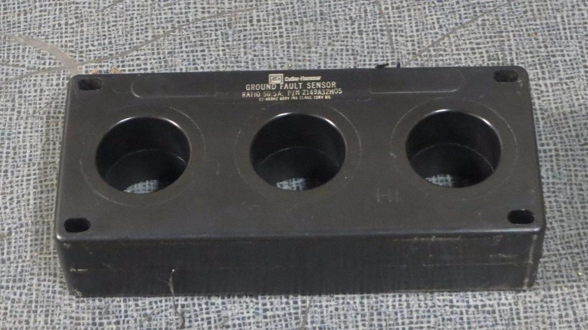 Used CUTLER HAMMER GROUND FAULT SENSOR RATIO 50:5A MODEL 2149A32M05