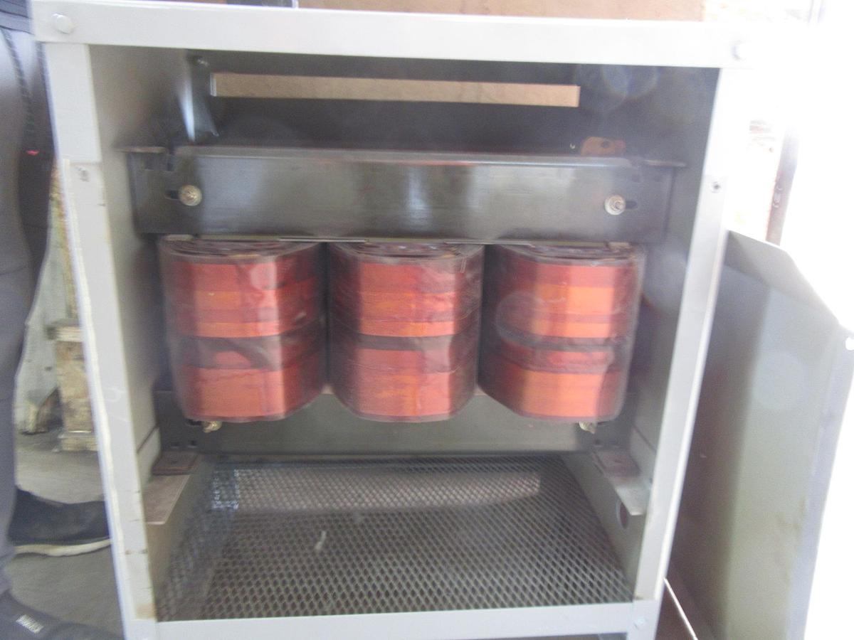 Used SQUARE D TRANSFORMER 75T3H 75 KVA 480V HIGH @ 90A 208Y/120V LOW @ 208A
