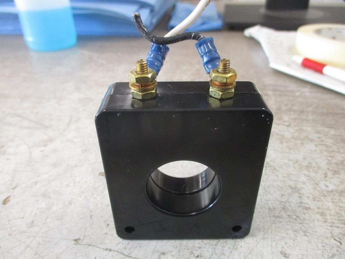 Used INSTRUMENT TRANSFORMERS CURRENT TRANSFORMER 601-301 RATIO: 300:5A 50-400 HZ