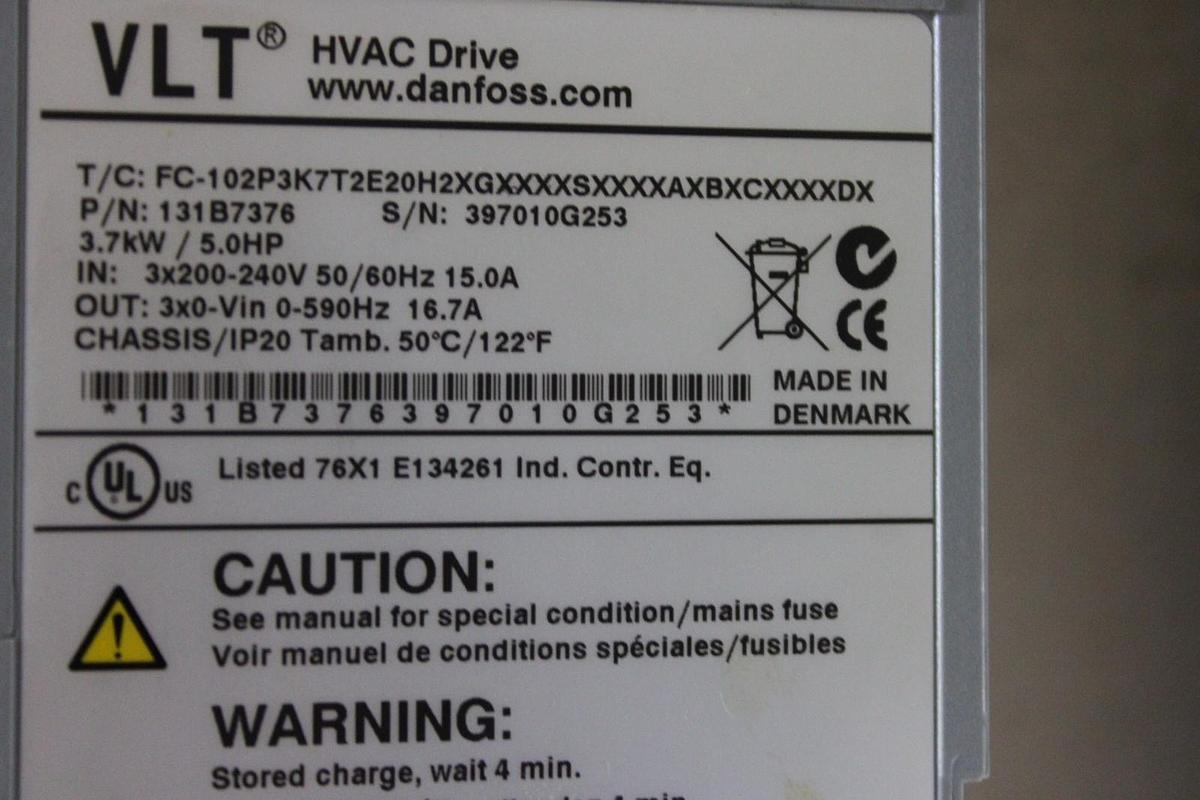 Used DANFOSS VLT HVAC DRIVE 131B7376 240 VAC 16.7 AMP 5 HP **WARRANTY INCLUDED**