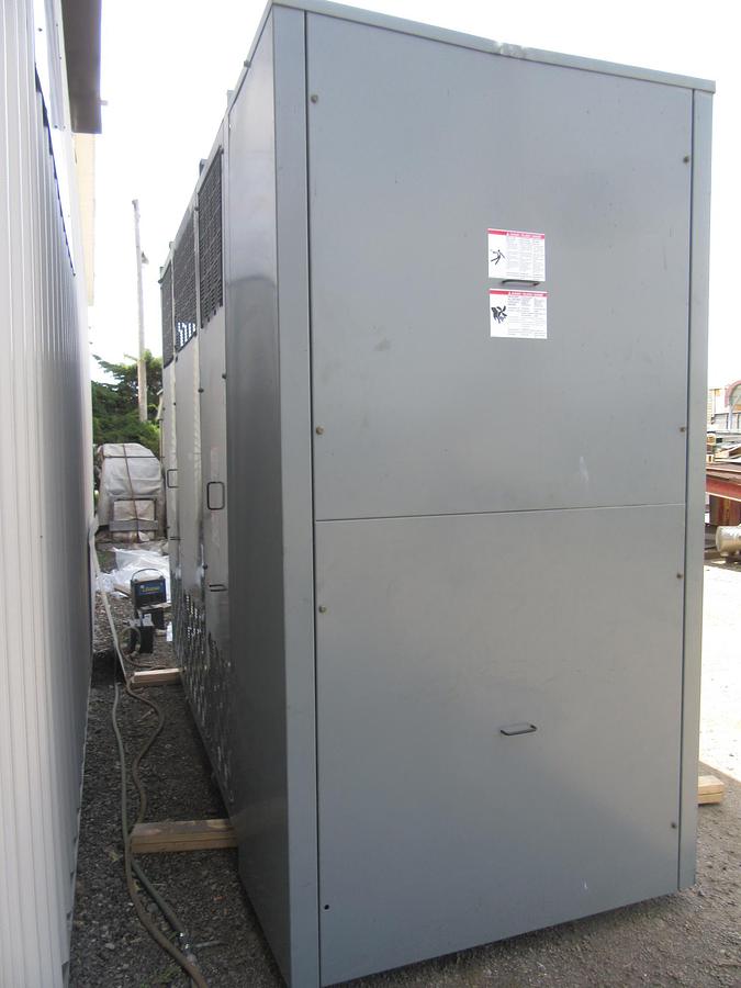 Used 2500 / 3333 KVA SQUARE D TRANSFORMER SUBSTATION INSULATED HV 12470 LV 480