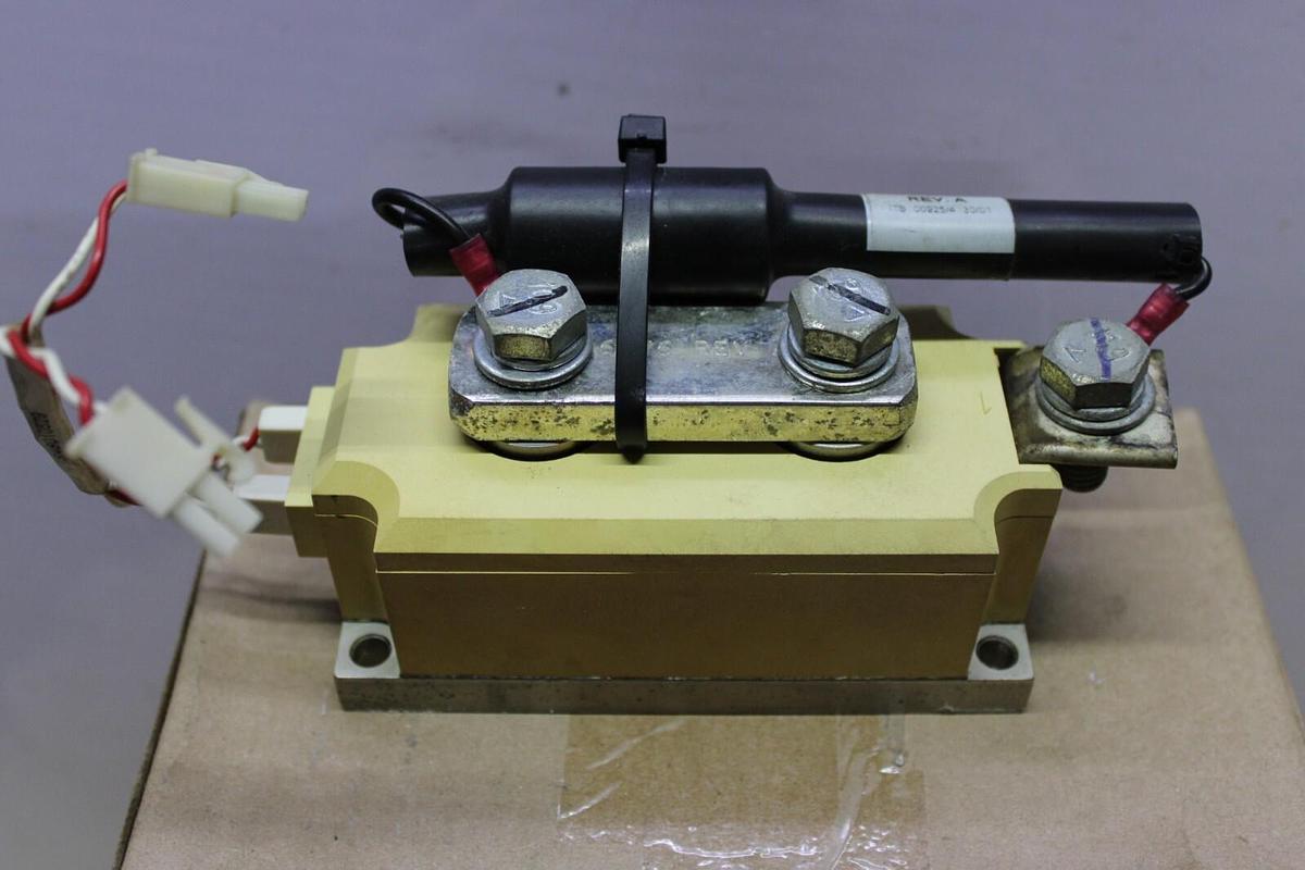 Used SEMIKRON SEMIPACK 5 POWER MODULE SKKT-500/18E W/ 85950-1 REV. A
