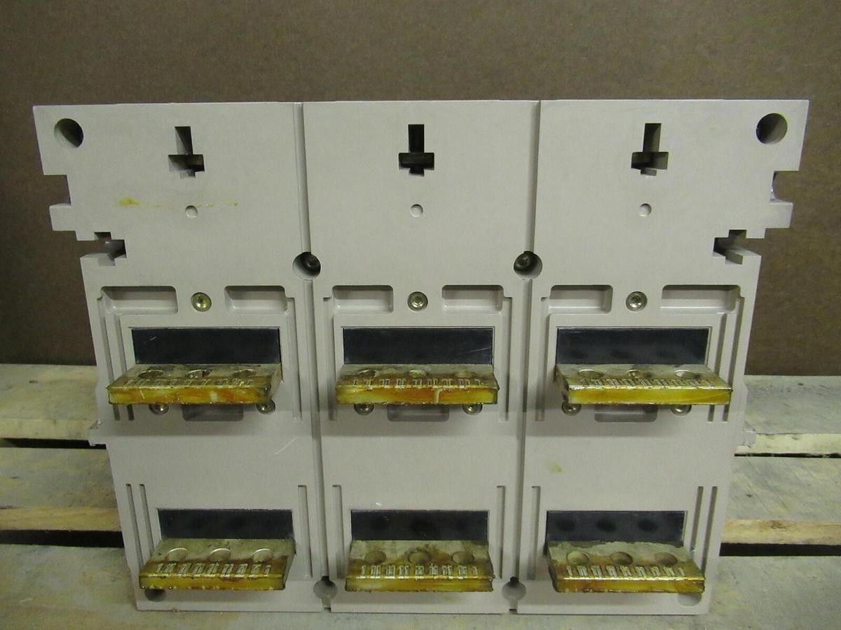 Used 1200 AMP SQUARE D MP12H1 MASTERPACT CIRCUIT BREAKER STR58U TRIP 54750 600 VAC