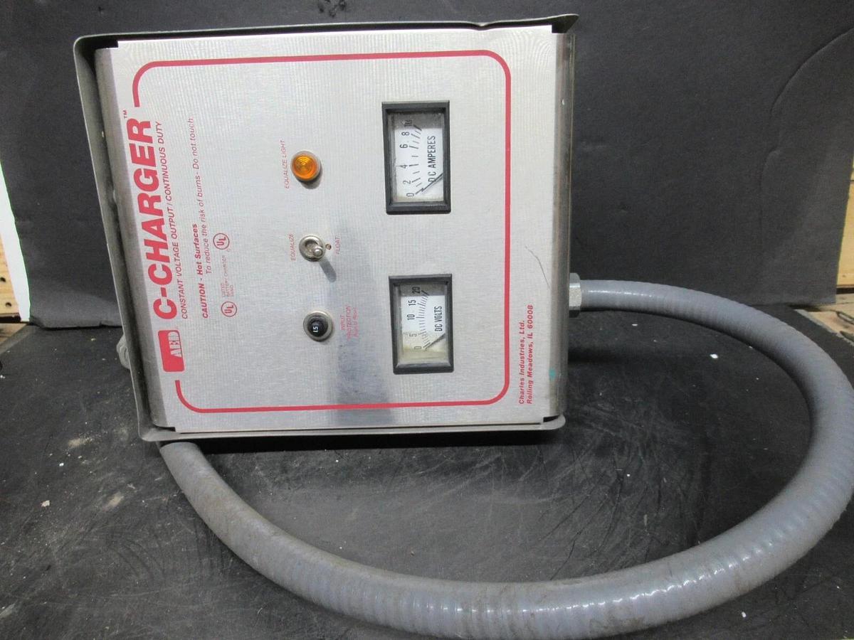 Used 12 VDC 6 AMP CHARLES BATTERY C-CHARGER INPUT: 1.5 AMPS 120 VAC AE1206 300 HOUR