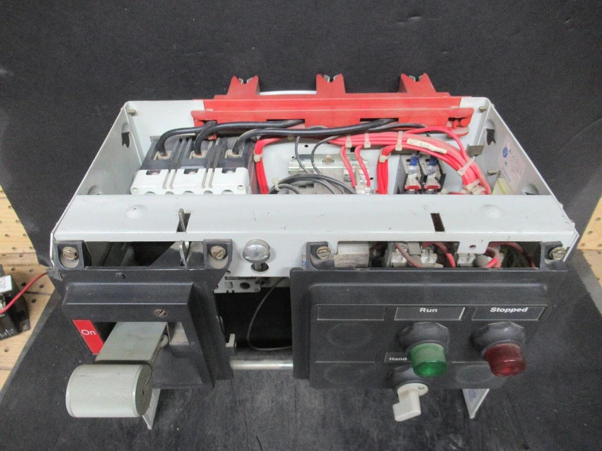 Used CUTLER HAMMER MOTOR CONTROL BUCKET 12" NEMA SIZE 1 STARTER 600 V 7 AMP BREAKER