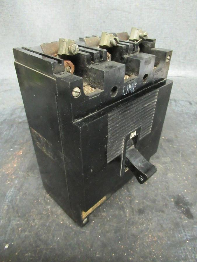 Used 15 AMP SQUARE D BREAKER 999315 600 VAC 3 POLE W/ LUGS **WARRANTY INCLUDED**
