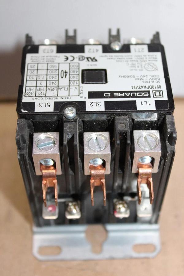 Used SQUARE D CONTACTOR 8910DPA43V14 40 AMP 600 VAC 25 HP COIL: 24V **WARRANTY**
