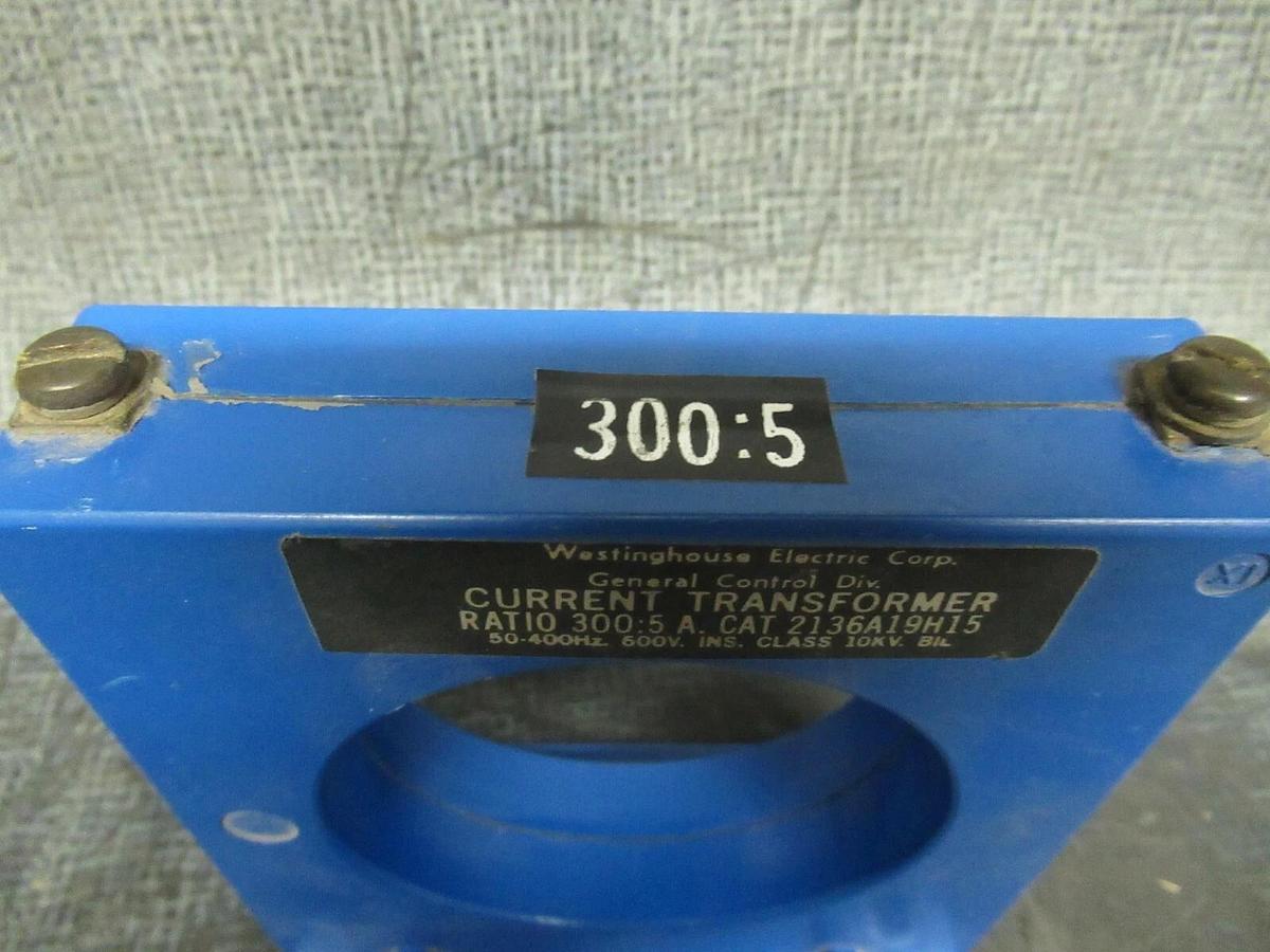 Used WESTINGHOUSE CURRENT TRANSFORMER 2136A19H15 RATIO: 300:5A 50-400 HZ 600 V