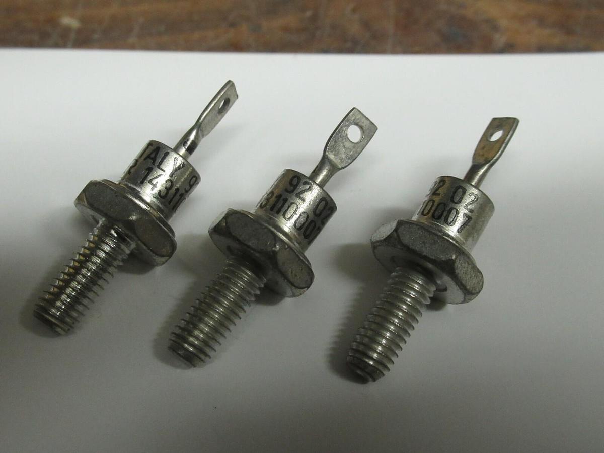 NEW SURPLUS (3) INTERNATIONAL 143110007 RECTIFIER DIODE STUDS VISHAY *WARRANTY*