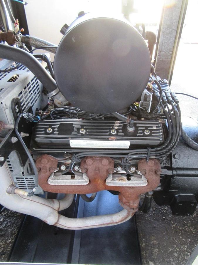 Used 50 KW GENERATOR  KOHLER 5.0 NATURAL GAS / LP 120/240V 1PH 784 HRS ENCLOSED VIDEO