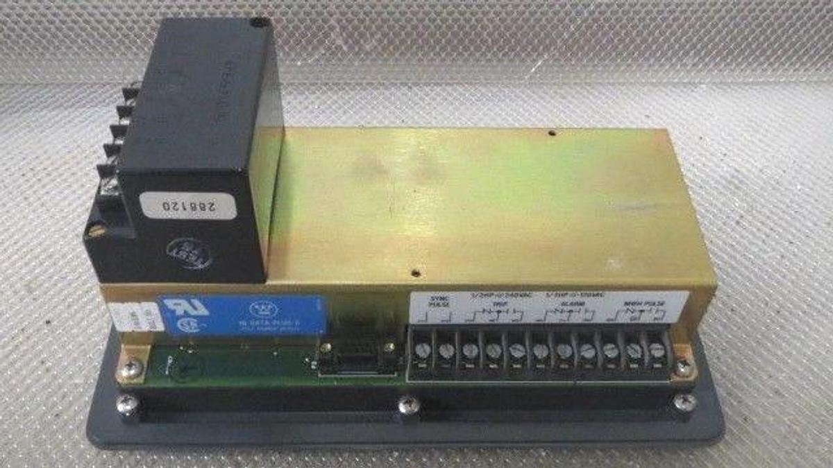 Used WESTINGHOUSE OPERATOR PANEL + POWER SUPPLY IQ DATA PLUS II / STYLE 2D78522