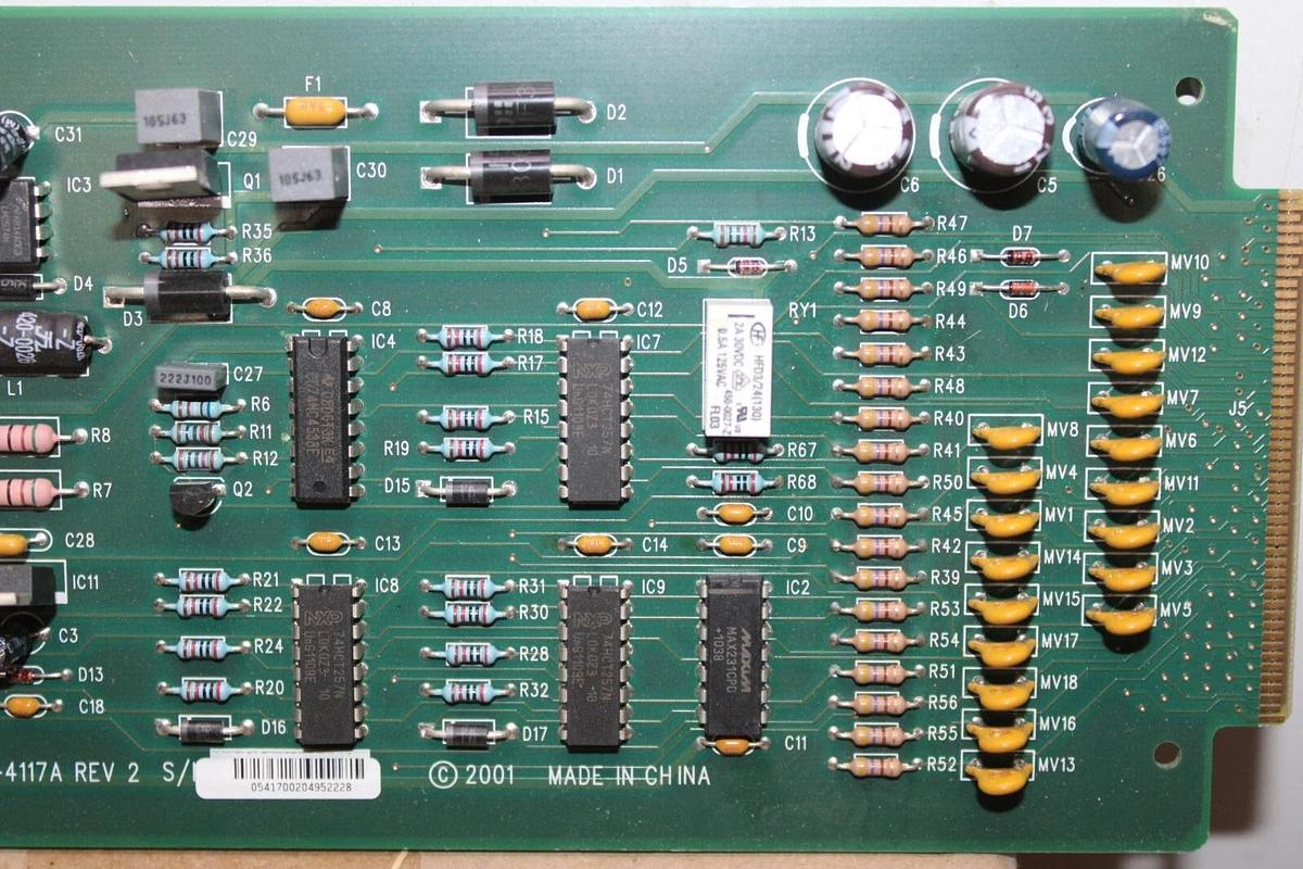 Used APC UPS DISPLAY COMPUTER INTERFACE CARD 640-4117A REV. 2 0G-SYCDCI FOR SYCF40KF