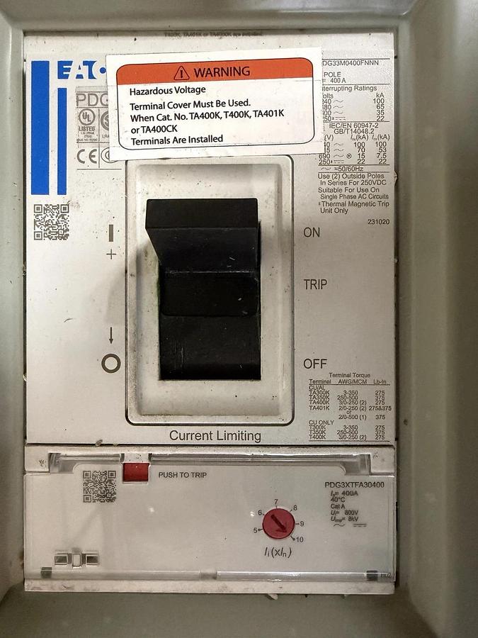 NEW EATON NEMA 3R POW-R-LINE XPERT PANELBOARD LWPQ2090 PRL3X 400 AMP MAIN 480V