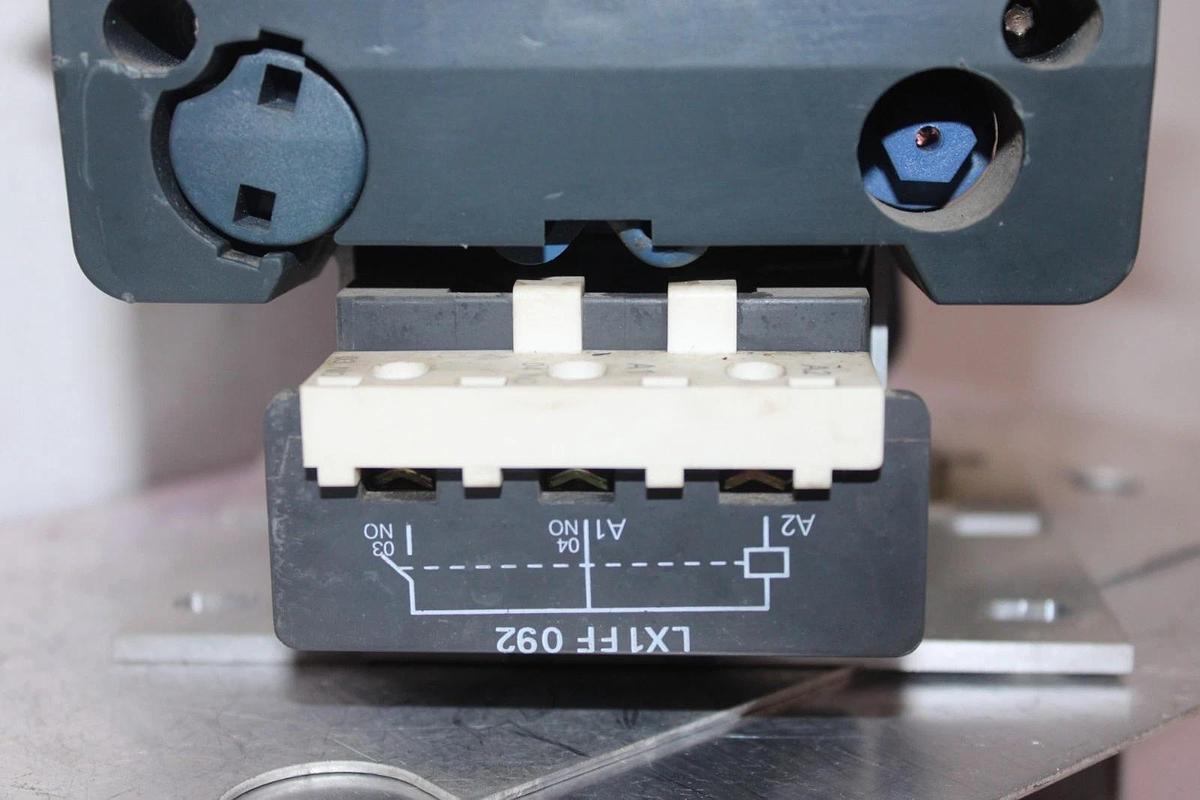 Used TELEMECANIQUE CONTACTOR LC1F115 600 VAC 175 AMP 3-POLE *WARRANTY*