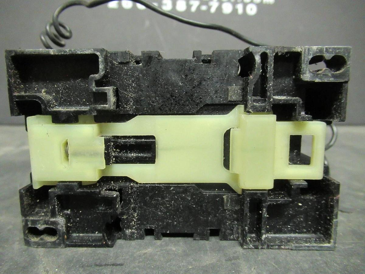 Used ABB CONTACTOR B30 AUX. 45 AMP 600 VAC 30 HP **WARRANTY INCLUDED** W/ B30-30-22