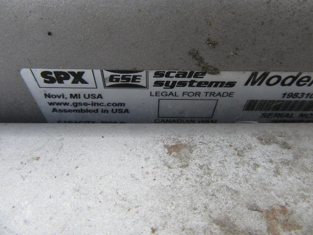 Used 3' X 3' SPX / GSE PROVEX PORTABLE FOOD GRADE STAINLESS FLOOR SCALE FAIRBANKS