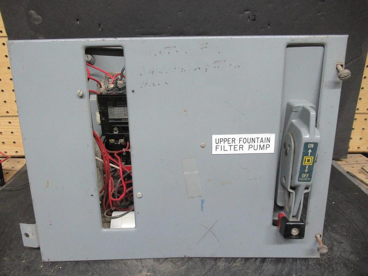 Used SQUARE D MCC MOTOR CONTROL STARTER 12" MODEL 4 W/ 8536SCO3 STARTER NEMA 1 12 AMP