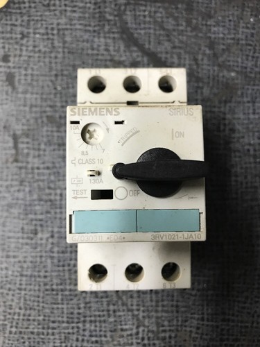 Used SIEMENS MANUAL MOTOR START 3RV1021-1JA10 600V 10A 10HP G/030311