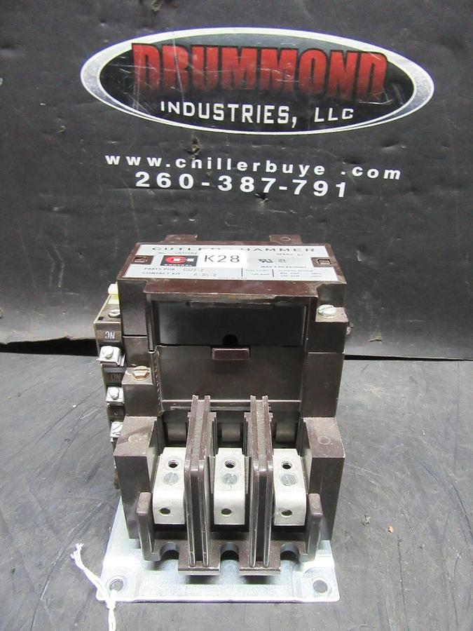 Used CUTLER HAMMER CONTACTOR C832JN4 120 AMP 480/600 V SERIES B1 120 VAC COIL NO LUGS