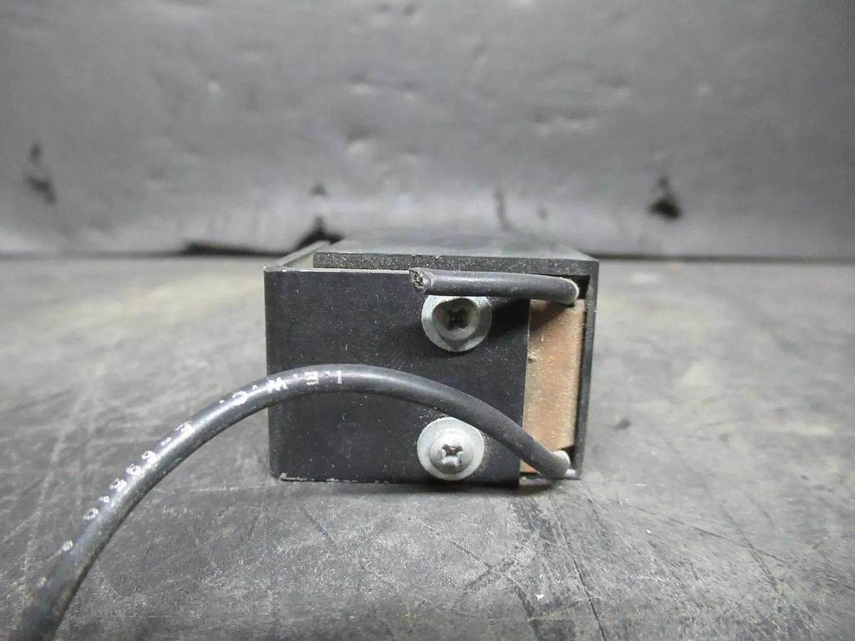 Used EATON DURANT TIME ELAPSED COUNTER 6-Y-41623-410-SEU HK28ZZ115A 120 VAC 5 VA