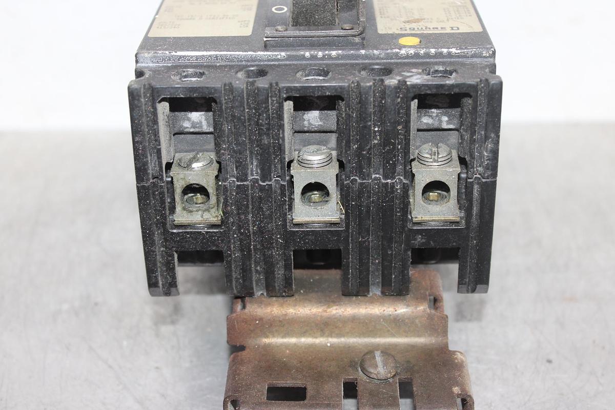 Used SQUARE D I-LINE CIRCUIT BREAKER KC34225 SERIES 2 225 AMP 480 VAC 3-POLE
