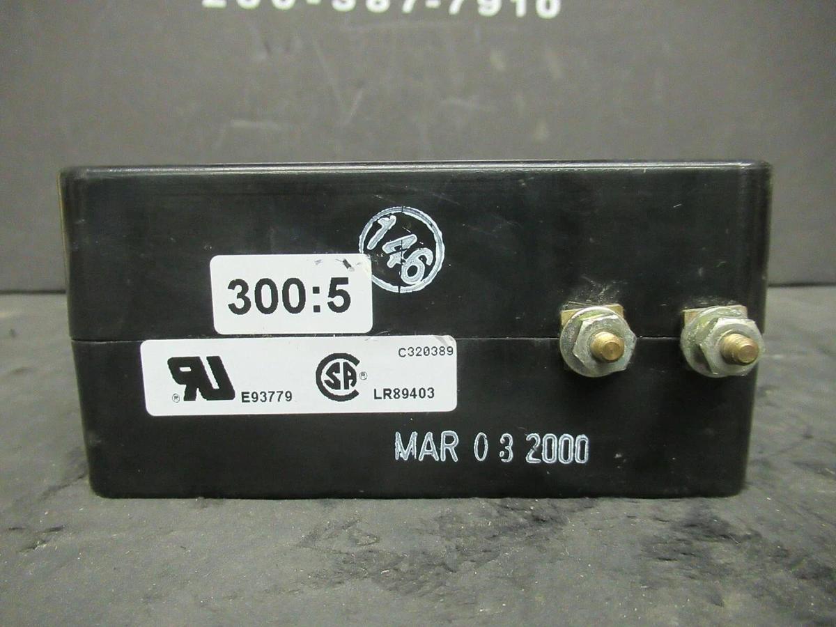 Used INSTRUMENT CURRENT TRANSFORMER 180 SHT-301 RATIO: 300:1 A