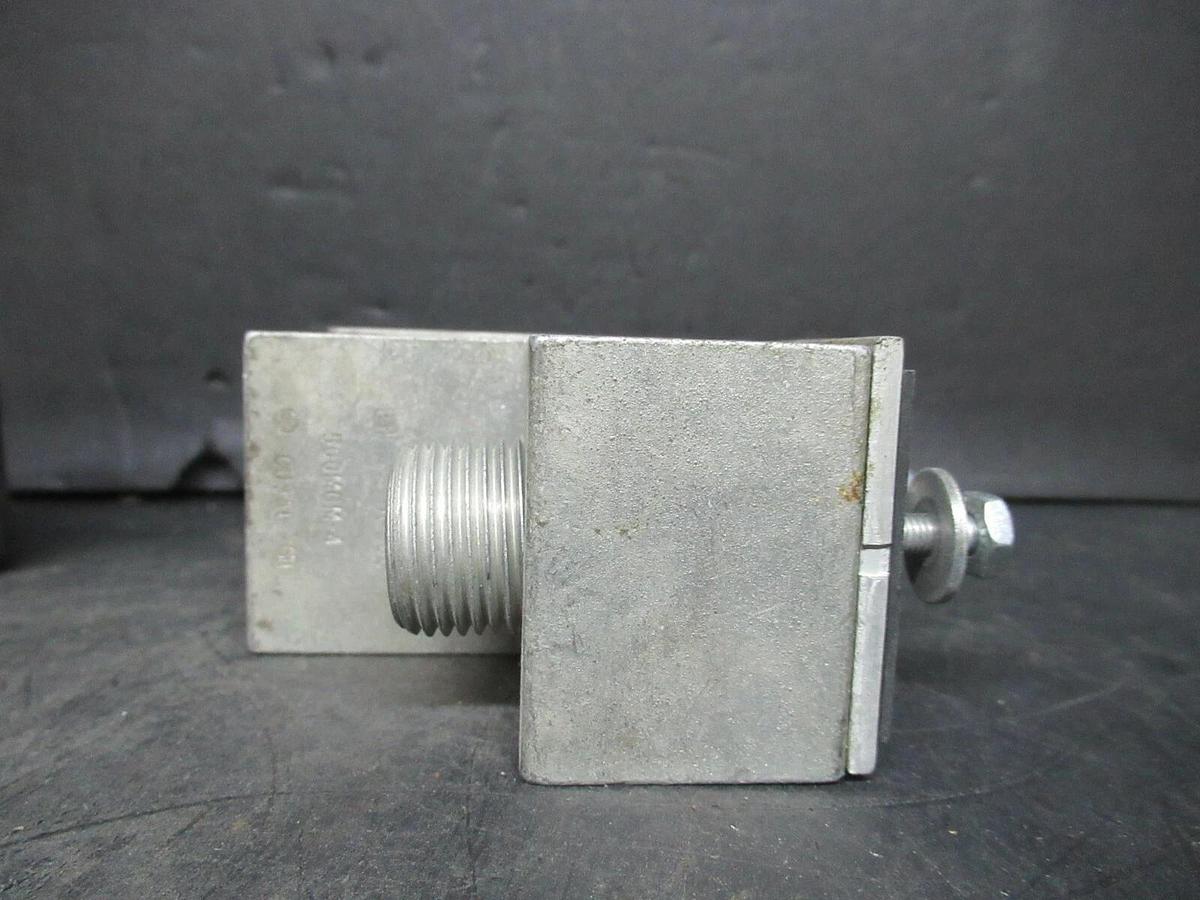 Used (2 QTY) SQUARE D A500 1 BARREL MECHANICAL FUSE CLIP CONNECTOR LUG BUS TAP LINK