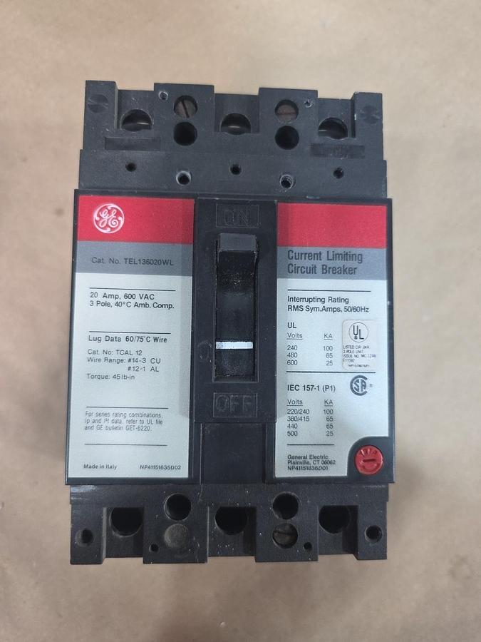 Used LOT OF 2 GE CIRCUIT BREAKER TEY120 20 AMP 1-POLE 277 VAC HID HACR TEY M-1068