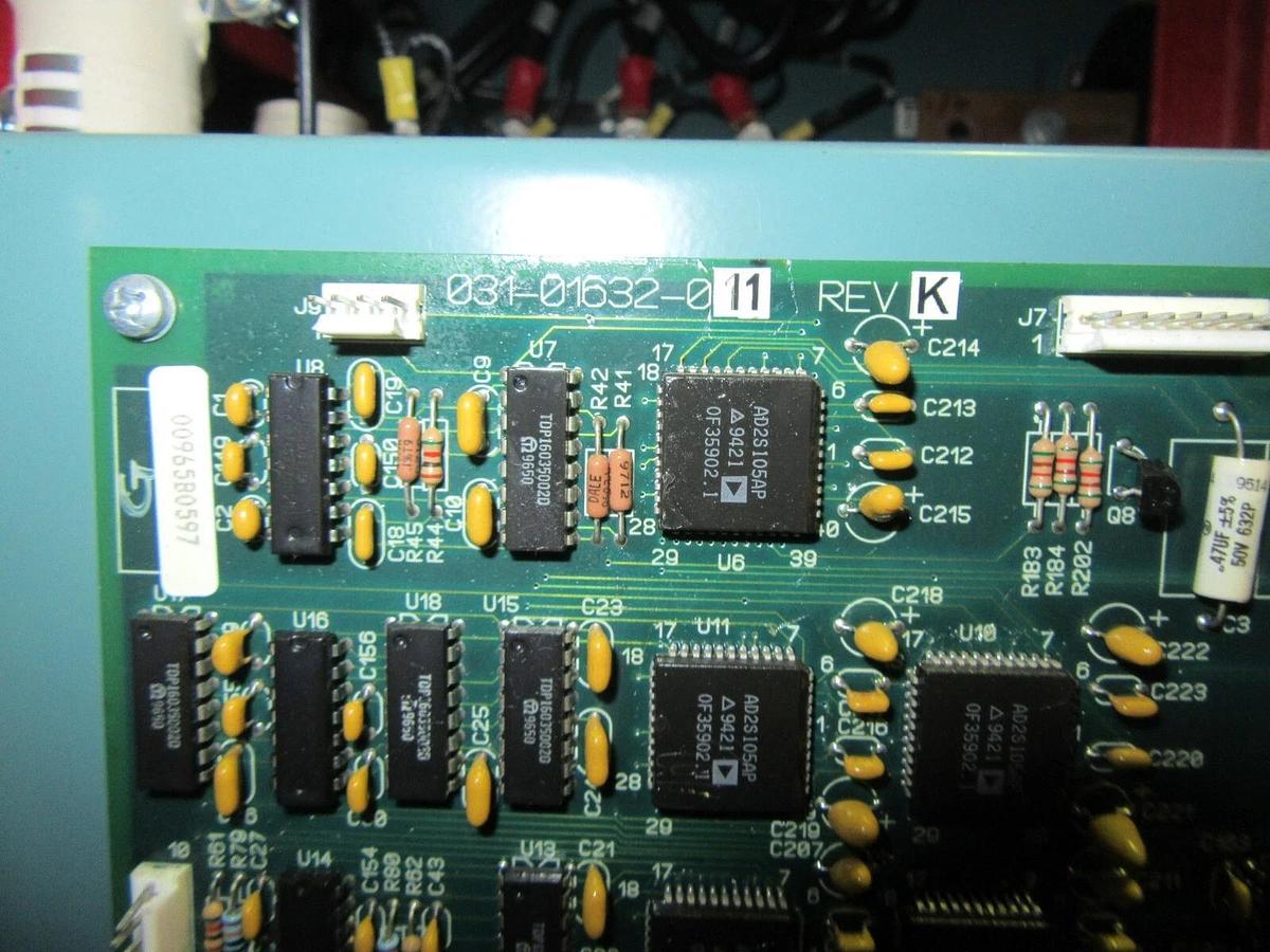 Used YORK / JOHNSON CONTROLS 351 HP VSD 371-017420-103 MO# TM351T B6F-46 390 A DRIVE