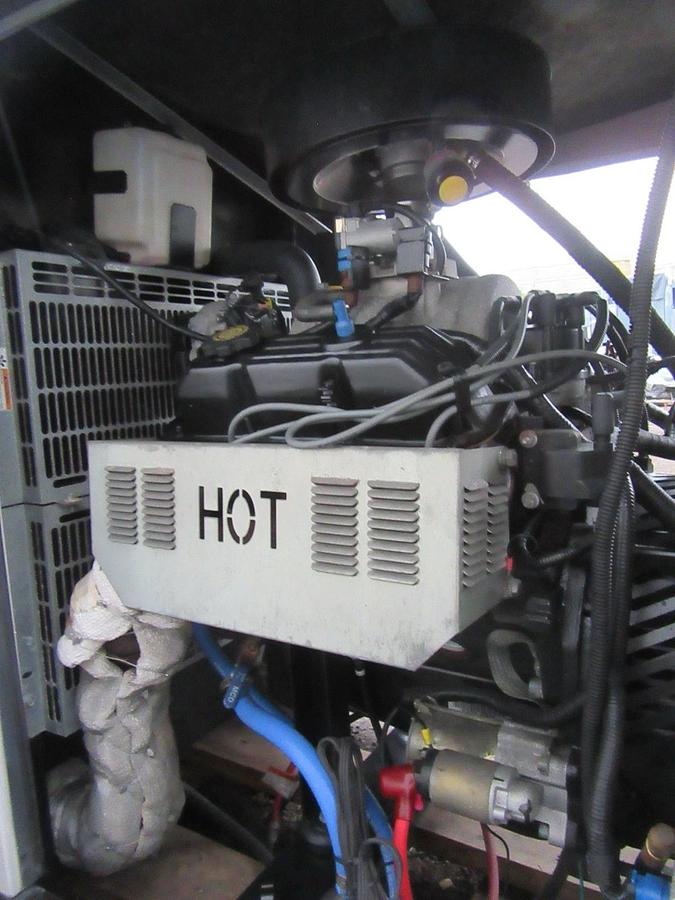 Used 30 KW GENERATOR GENERAC NATURAL GAS LP PROPANE 120/240V 1 PH SG030 66 HRS VIDEO