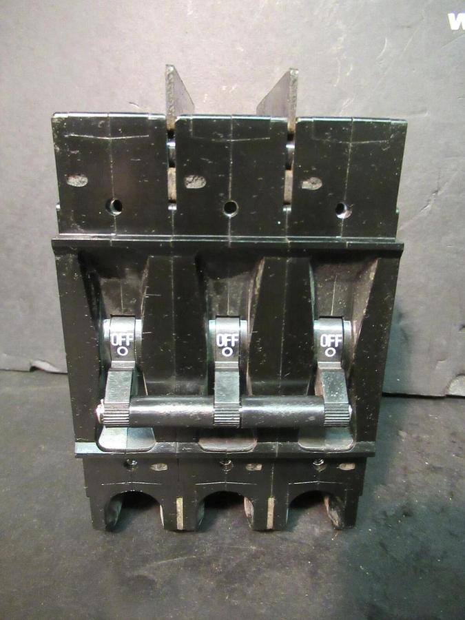 Used CARLINGSWITCH 7.5 AMP 600 VAC 3 POLE EA3-B0-66-475-12A-GB 9.38 TRIP AMPS 50/60HZ