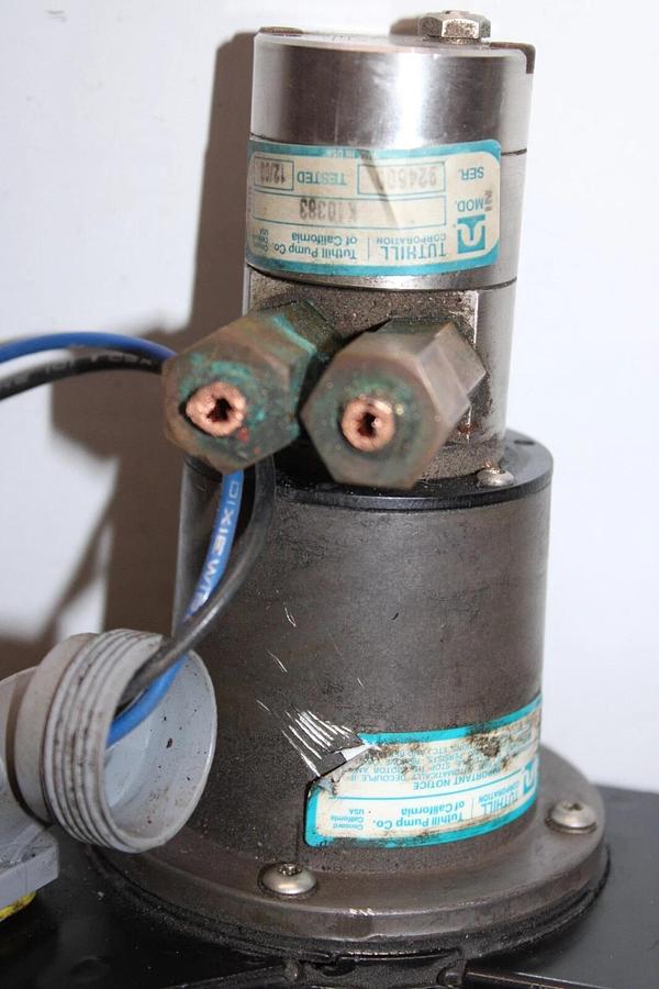 Used FASCO OIL PUMP 30109-1 71624747 U62B1 230 VOLT 50/60 HZ 1.48 AMP W/ K10383