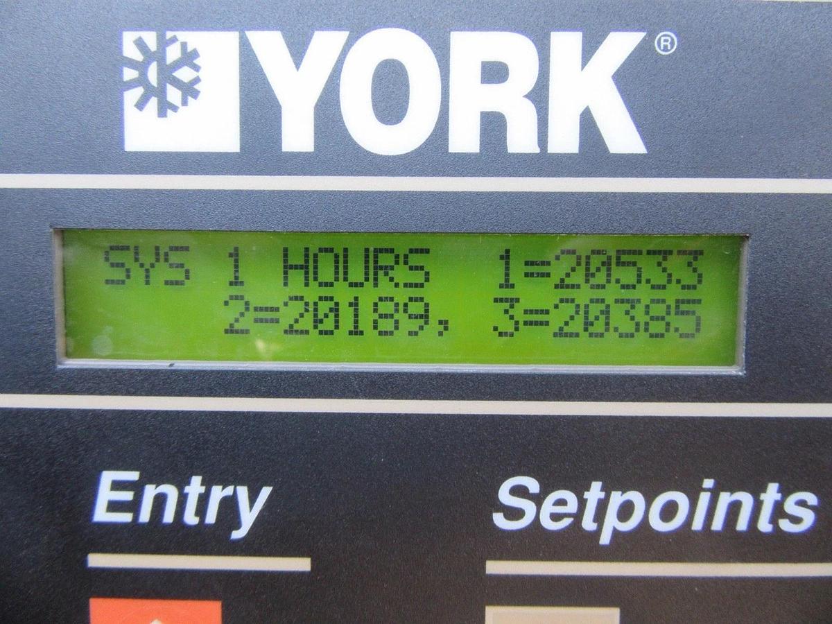 Used YORK 100 TON AIR COOLED CHILLER 460 VOLT YCAL104 LOW HOURS  GREAT CONDITION