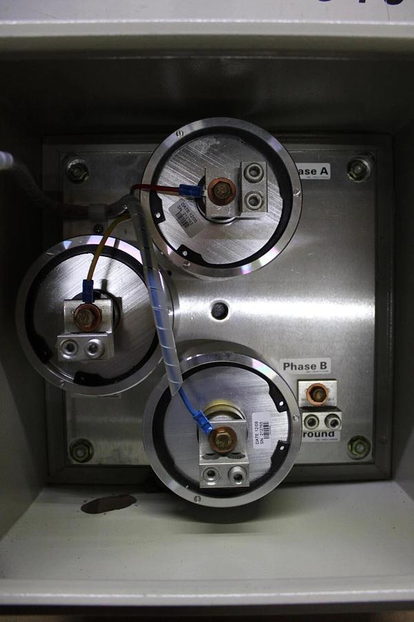 Used RAYCAP TRANSIENT VOLTAGE SUPPRESSOR RAYVOSS-277-3Y-M1-3-06-C-H 100 AMP