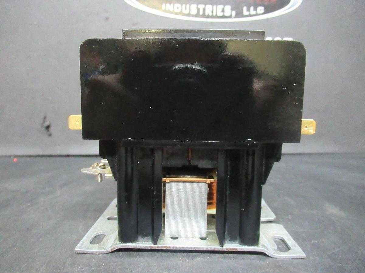 Used SUPCO CONTACTOR DP601203 600 VAC 30 HP 60 AMP COIL: 120 VAC