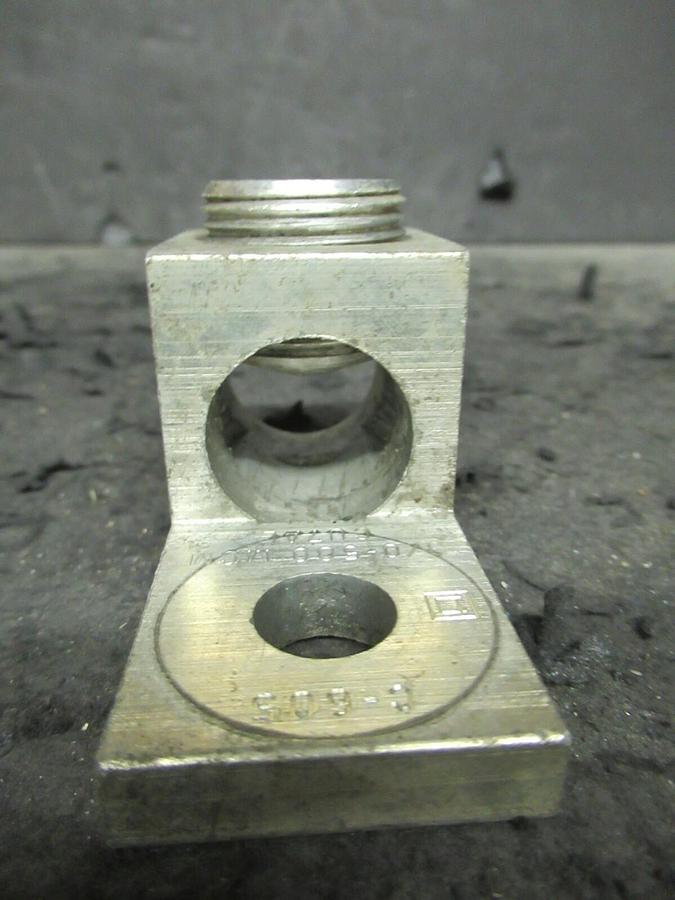 Used 3 QTY SQUARE D C-505 (SINGLE) 1 BARREL MECHANICAL CONNECTOR LUG TAP 500 MCM 3/0