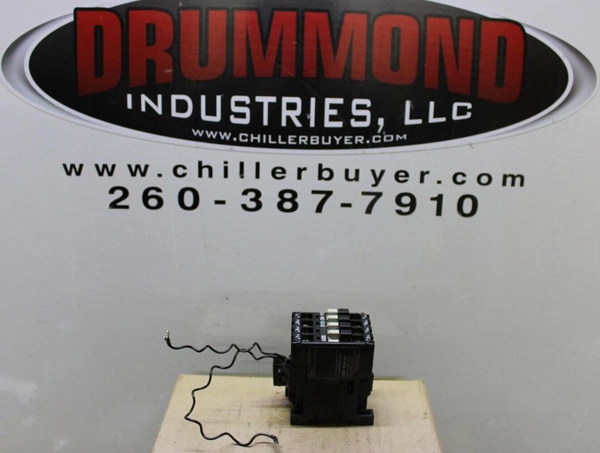Used ABB CONTACTOR B12-30-10 20-28 AMP 600 VAC 10 HP 5.5 kW 3-POLE 3-PHASE COIL: 120V