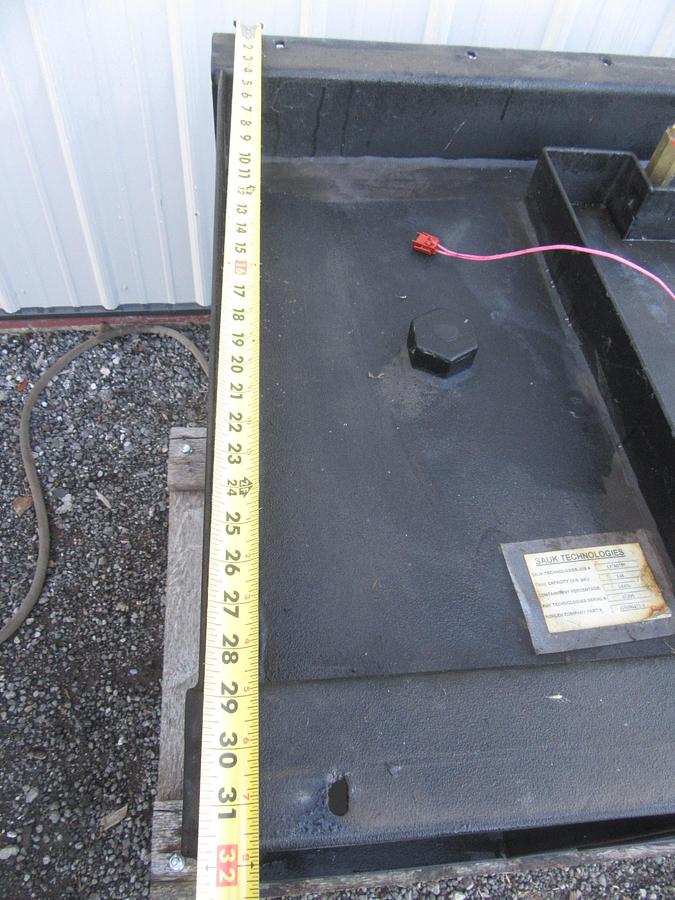 Used 148 GALLON SAUK / KOHLER FLAMMABLE LIQUID DOUBLE WALL DIESEL FUEL TANK