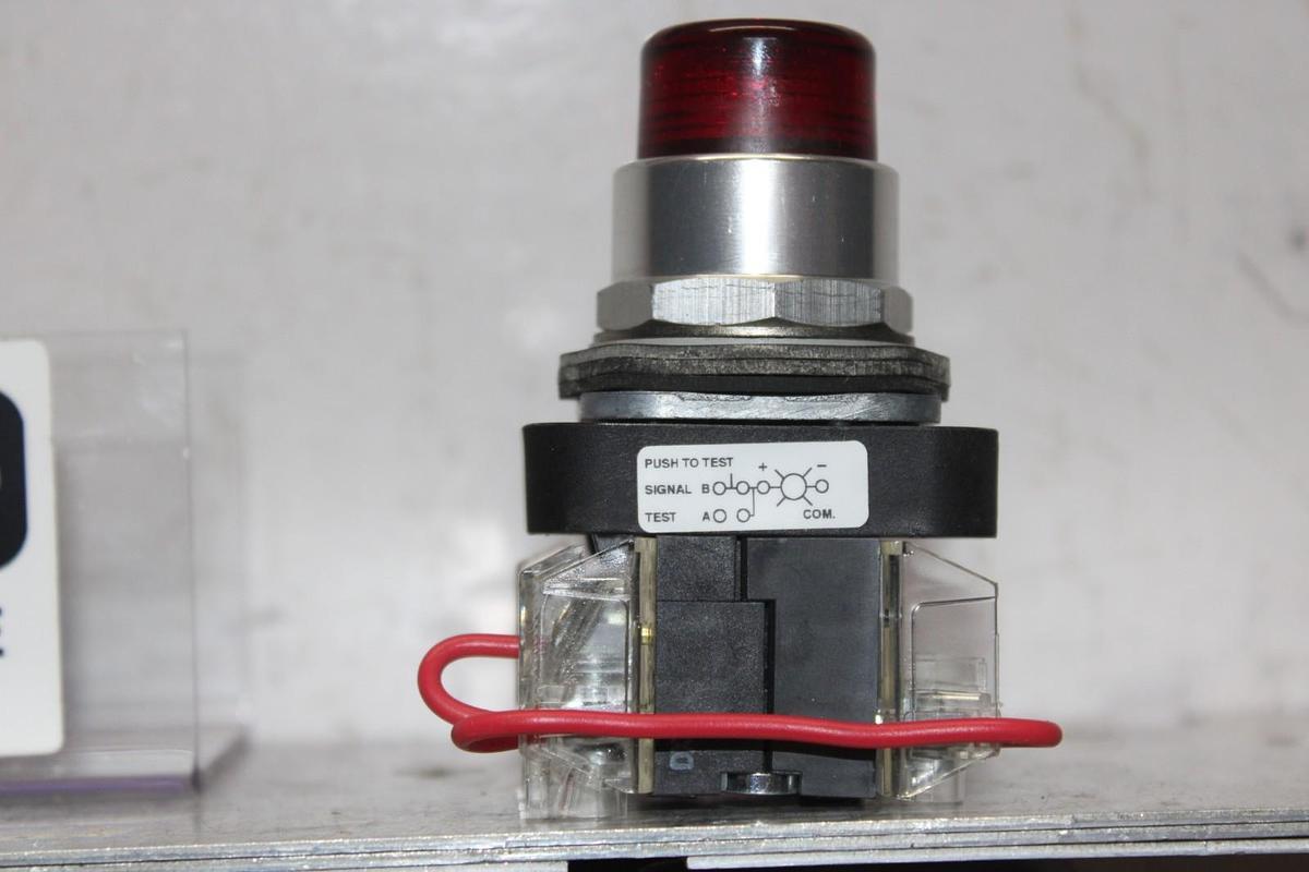 Used ALLEN BRADLEY PUSH BUTTON CONTACT BLOCK 800T-QTH10R 120 VOLT **WARRANTY**