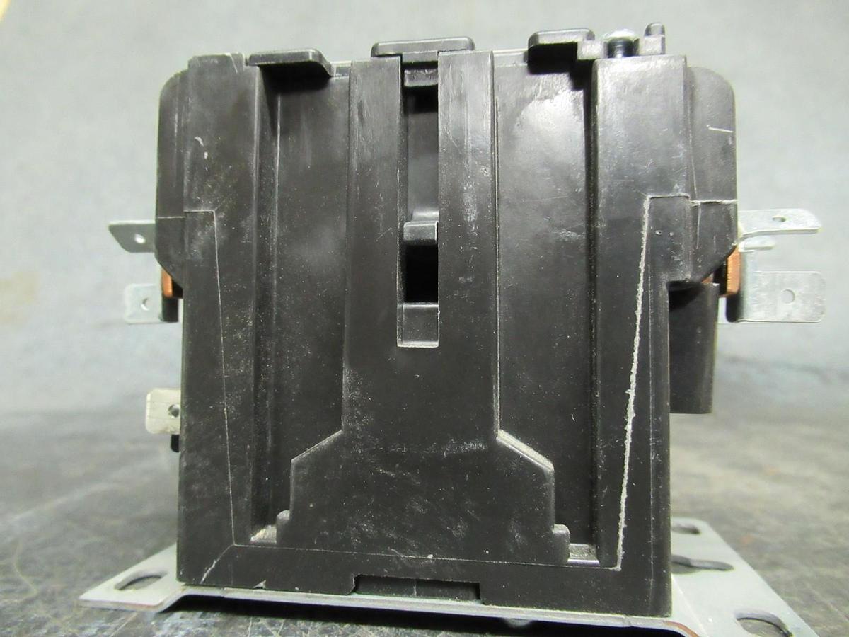 Used LIEBERT CONTACTOR 124501P1 600V 15A 20A/RES **WARRANTY INCLUDED**