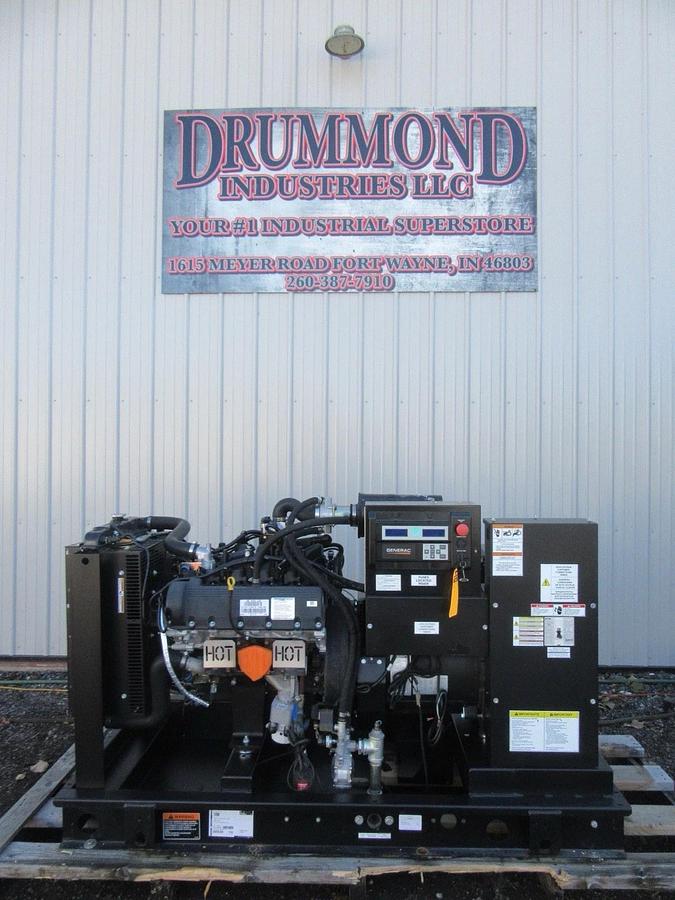 Used 35 KW GENERATOR GENERAC NATURAL GAS LP PROPANE 120/240 V 1 PH 30 KW 40KW 416 HRS