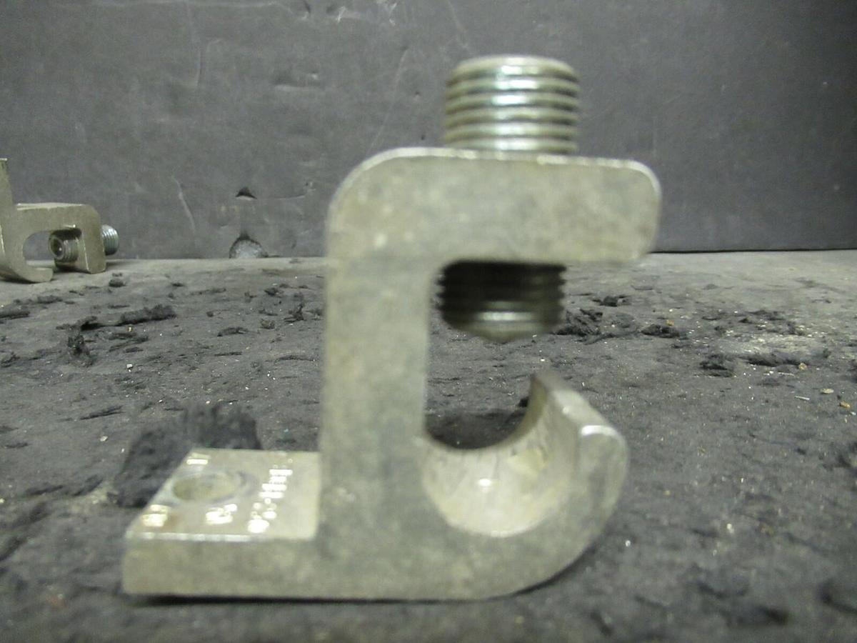 Used (2 QTY) BURNDY BGBL-250 1 BARREL MECHANICAL WIRE CONNECTOR LUG TAP #6 - 250KCMIL