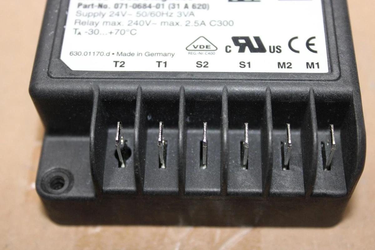 Used KRIWAN MOTOR PROTECTOR INT69 SC2 DIAGNOSE 071-0684-01 (31-A-620) 240 VAC 2.5A