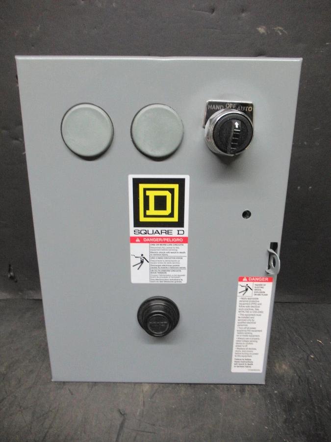 NEW SURPLUS SQUARE D COMBINATION STARTER 8536SCH3V08CF4H30X22 8536SCO3H30 NEMA 1