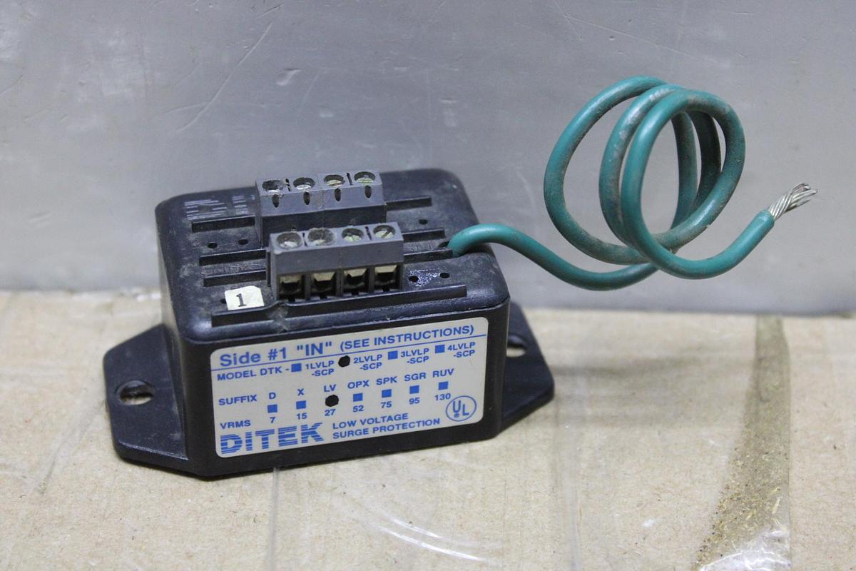 Used LOT OF 2 SSAC SOLID STATE RELAY TAC1411 120 VAC 0.5 AMP 1 SECOND DELAY