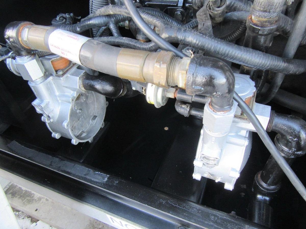 Used 35 KW 30KW GENERATOR GENERAC NAT. GAS LP PROPANE 120/240V 1 PH 403 HRS VIDEO